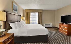 Rl Cleveland Airport West 3*